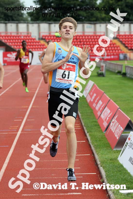 Inter boys 800 metres, English Schools Track and Field. Photo: David T. Hewitson/Sports for All Pics